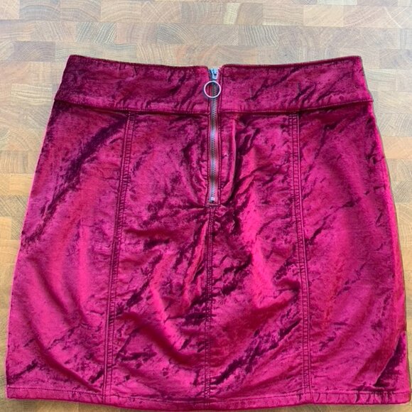 Free People Retro Velvet Mini Skirt - Red Wine 29 - Picture 2 of 5